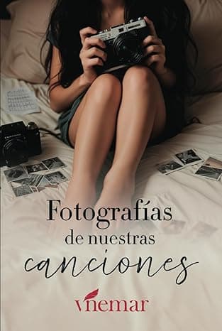 Portada de Fotografías de Nuestras Canciones